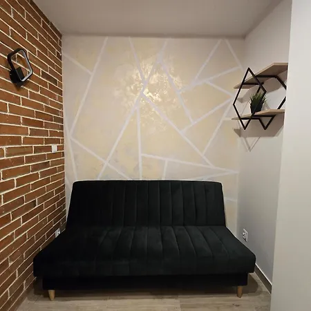 Green Bottle Apartment-2